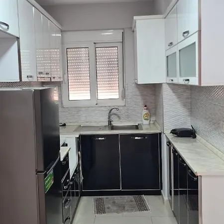 Arden Apartment *
